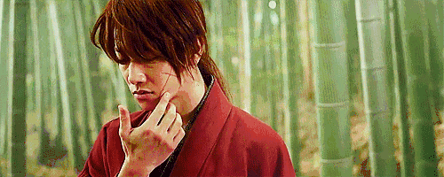 漫改电影总暴死?因为没人能做到「浪客剑心」