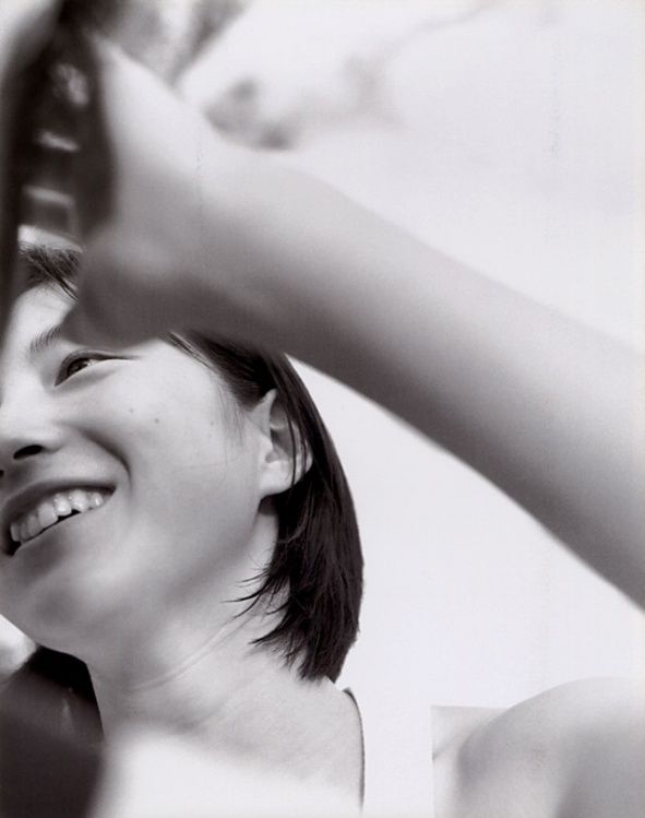 日本一代玉女偶像写真集《relax》,少女感溢出屏幕