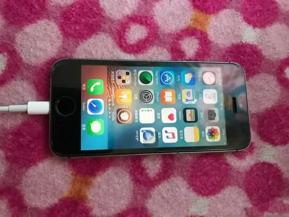 颠覆我们的想象 Iphone 5s依旧流畅 这才是经典之作 哔哩哔哩