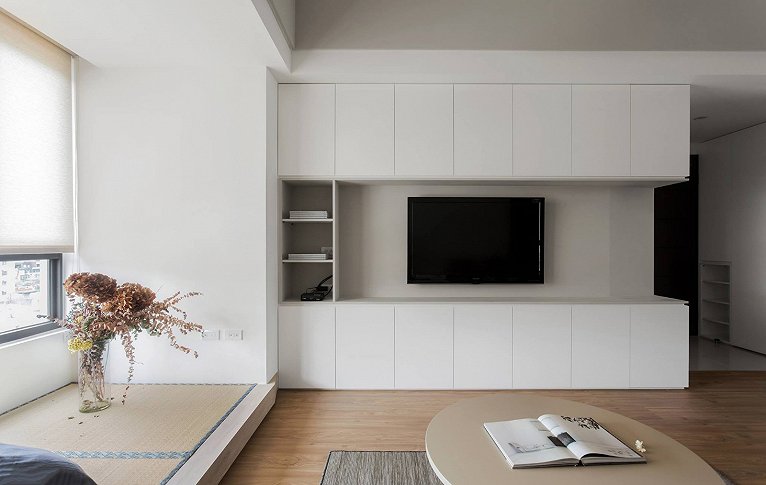 从简自在93m05退休夫妻明亮淡雅的家