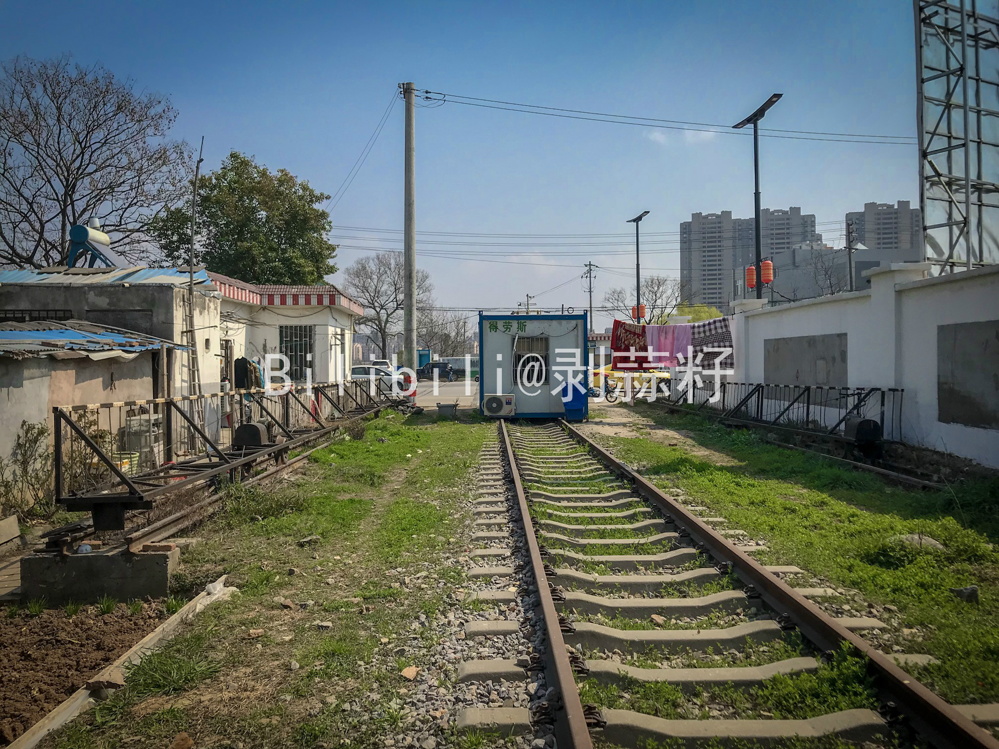 宁芜铁路道口图片