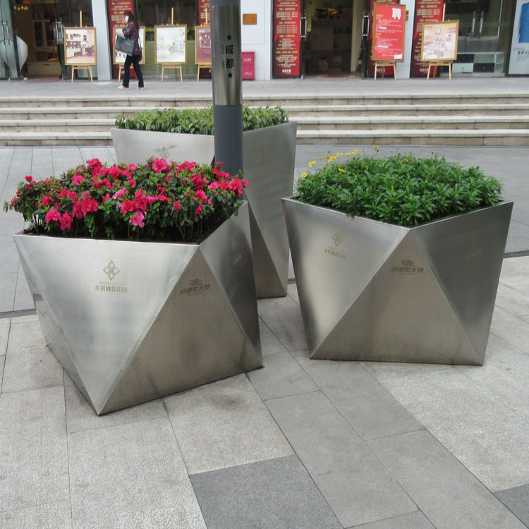 江苏鑫宇不锈钢花盆厂家定制上海园林花箱打造城市生态文化新主张