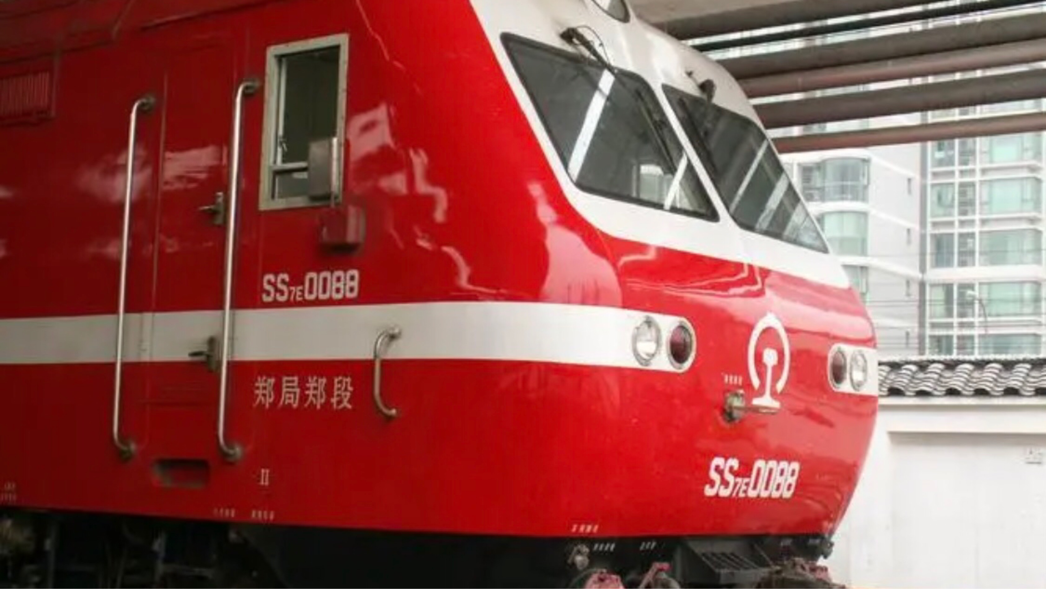 电车档案:谢檀(中国铁路SS7E型电力机车) 哔哩哔哩