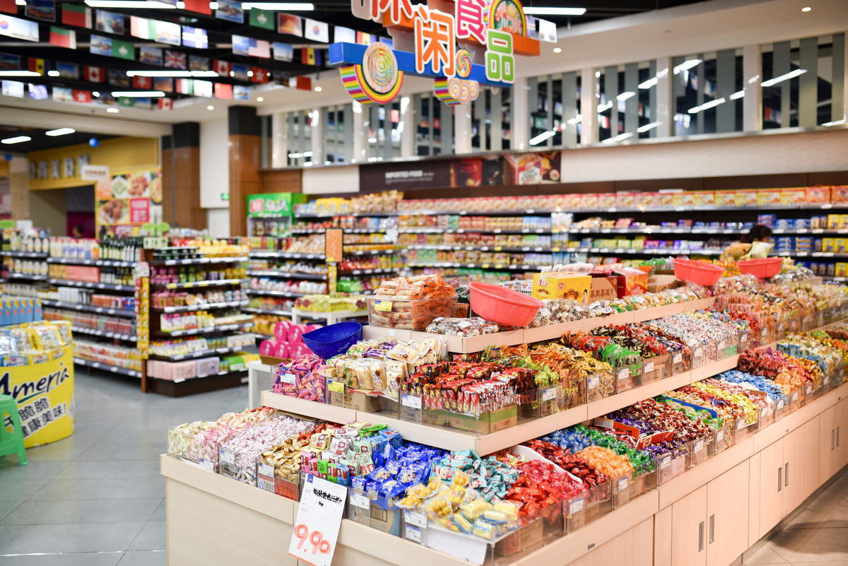 大型商场和连锁超市经营困难,其实是在归还多年来欠下的债