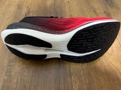 乔丹飞影pb2 绿茶&枸杞养生配色跑鞋 - 哔哩哔哩