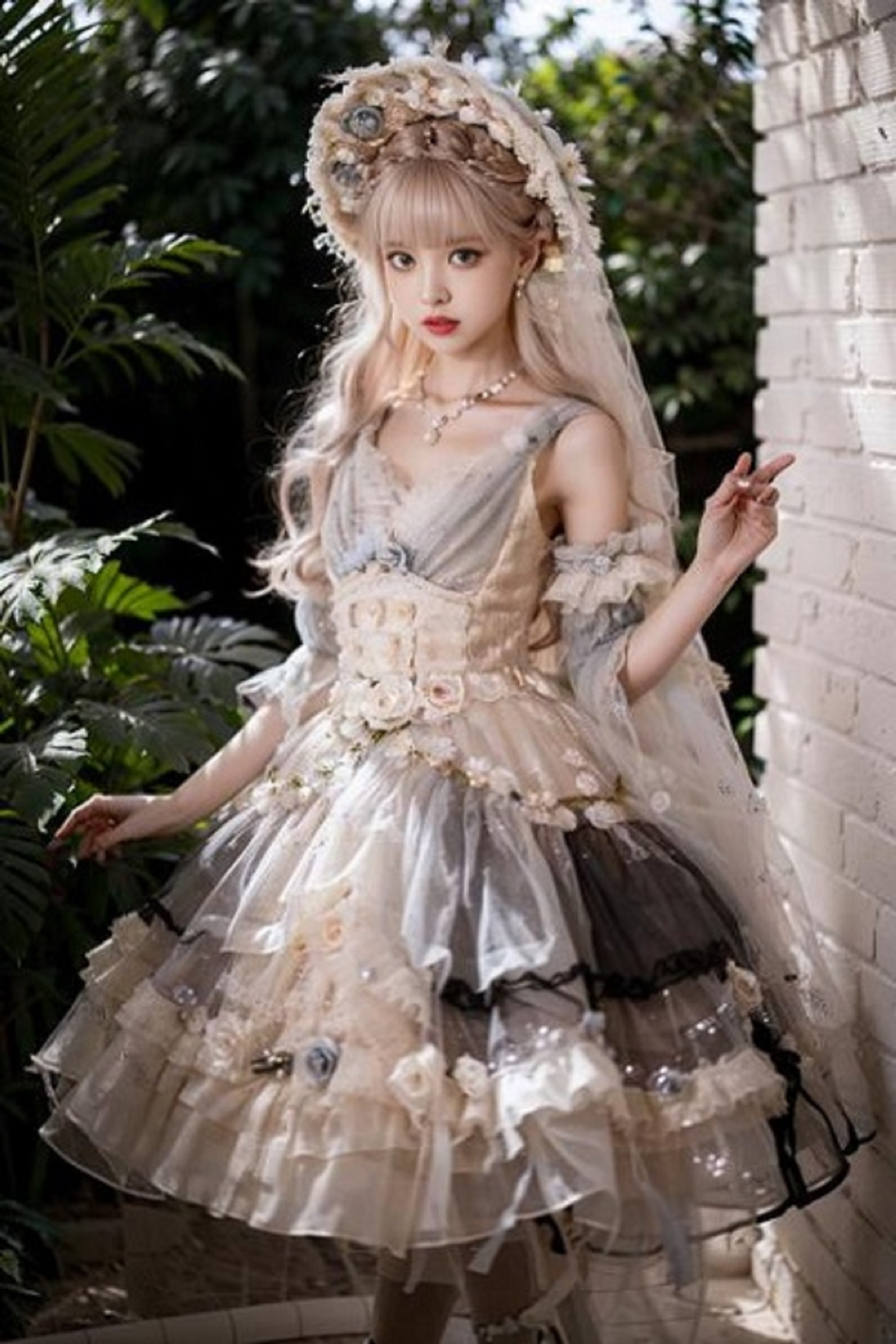 Stable Diffusion Lora Lolita Fashion Dress Floral Style3 - 哔哩哔哩