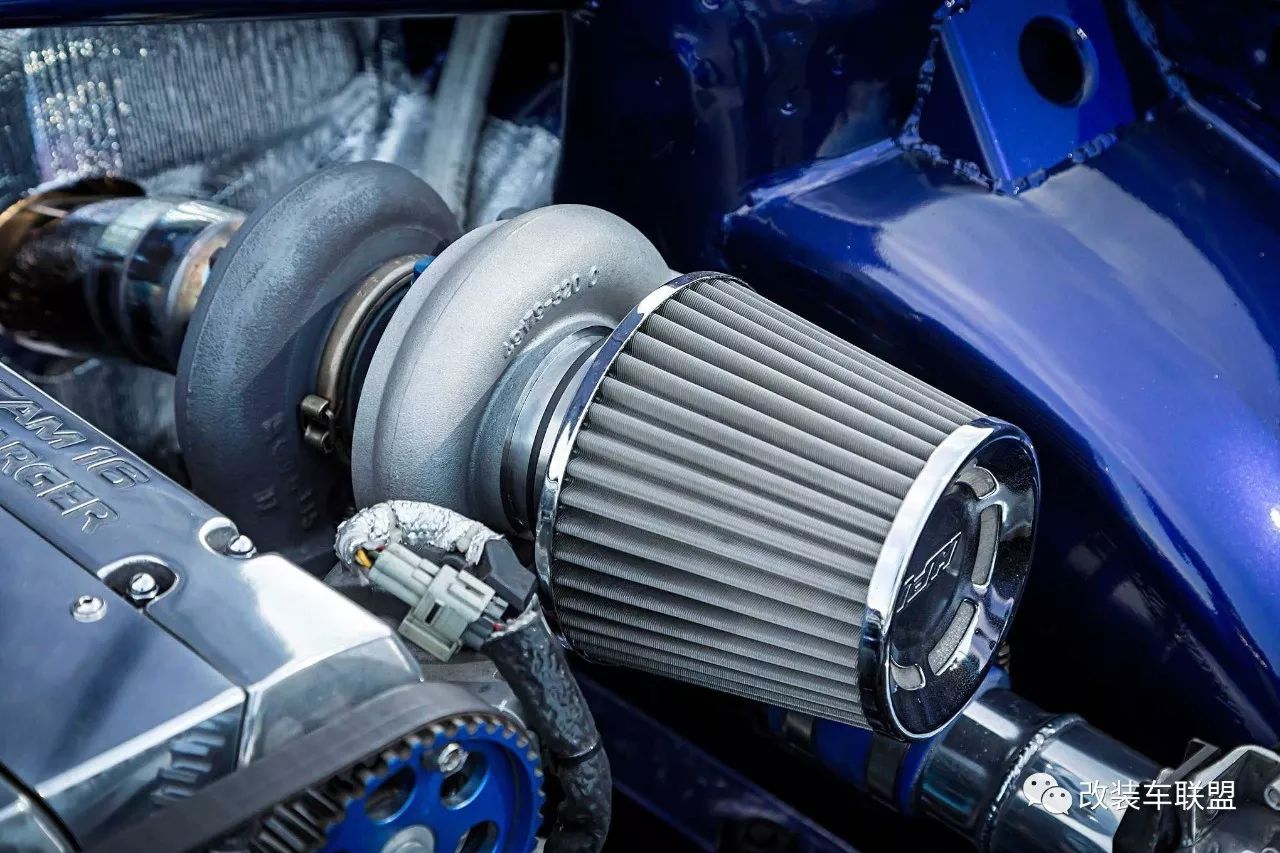 迷恋:源自幻想的爱!1986 Toyota AE86