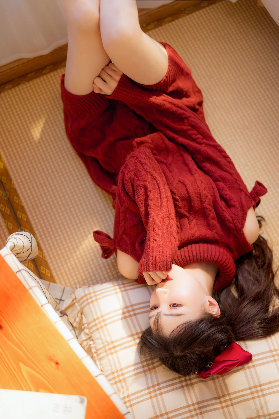 给大家分享一组美女壁纸