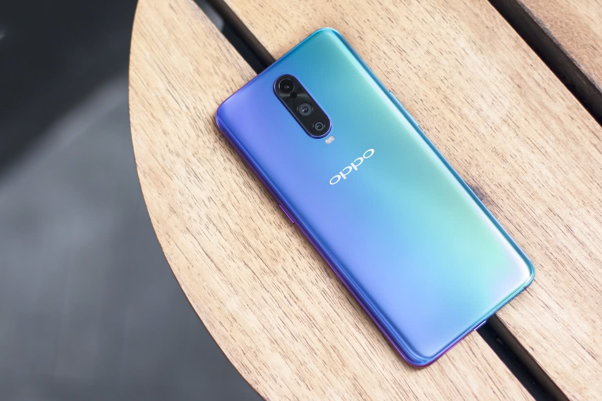 新机即将到来,oppo高端旗舰机再次降价,能否告别低配高价?