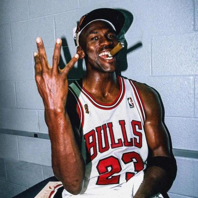 欢迎各位玩nba2k的兄弟,加入我们的qq群,一起开黑一起玩【无大佬】