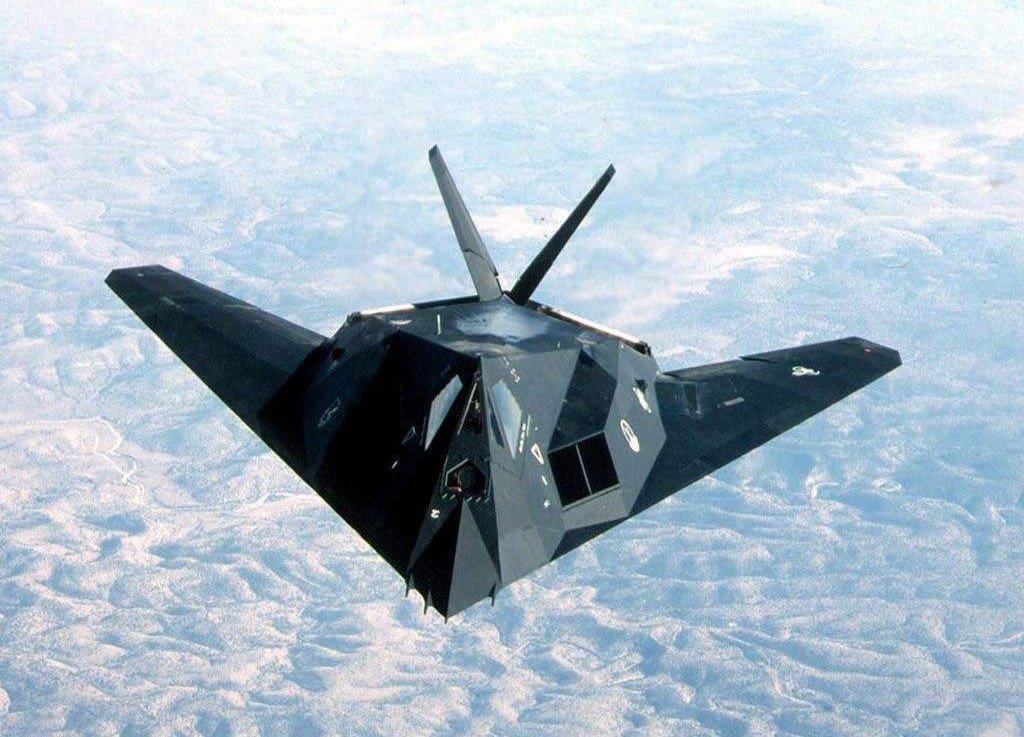 图为f117隐身战斗轰炸机