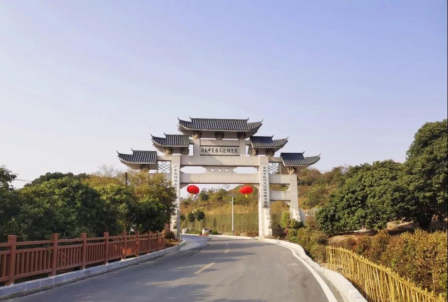 广州最美露营地 —— 国医小镇