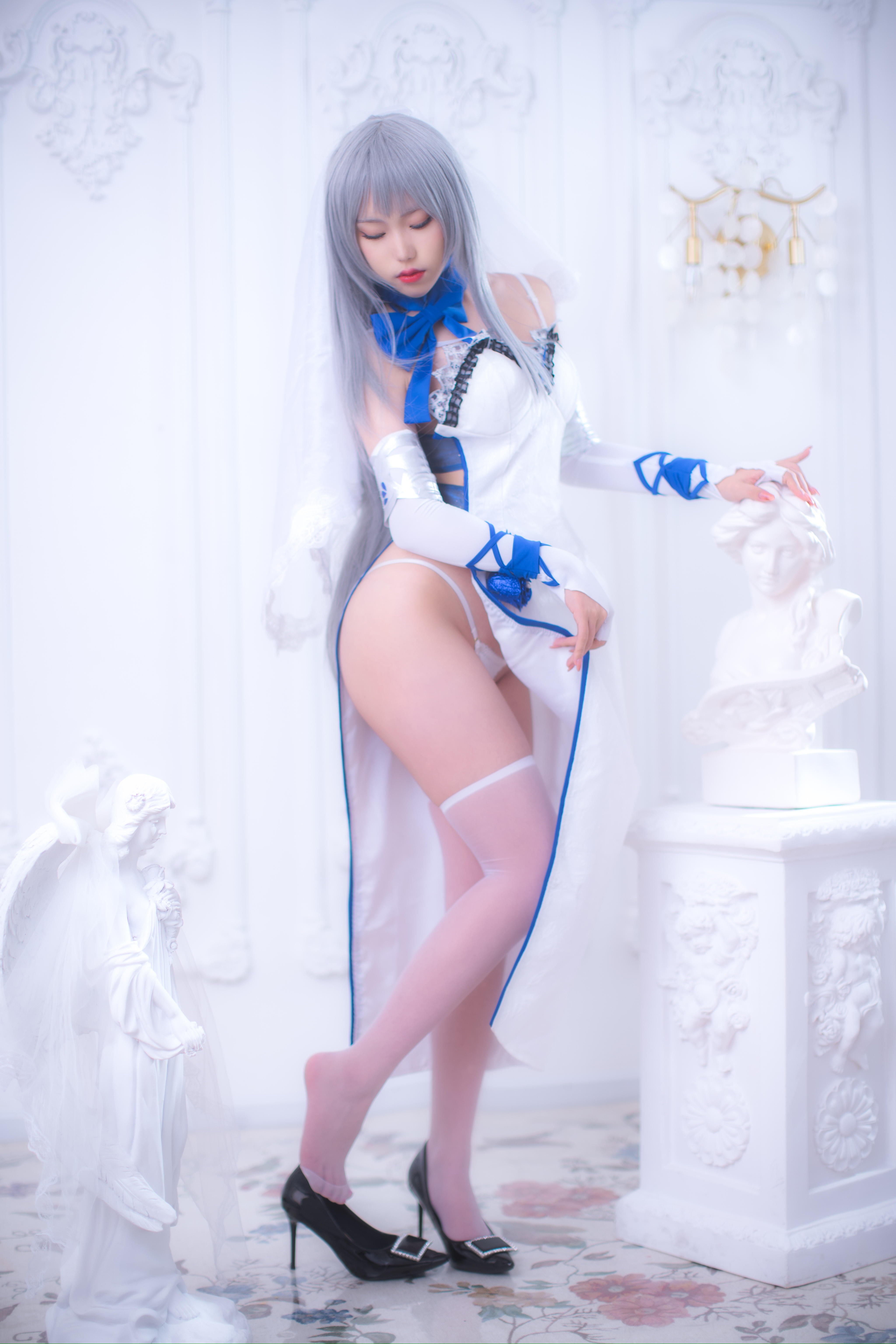 芋圆侑子SJ路易九世礼服cosplay3