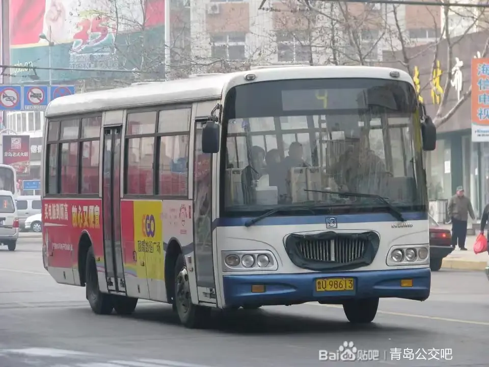 青岛公交历史车型 12
