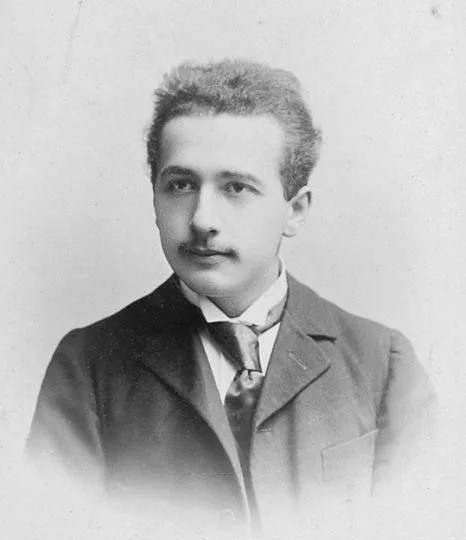 10 月 9 日消息 著名物理学家,诺贝尔物理学奖得主爱因斯坦一直被谣