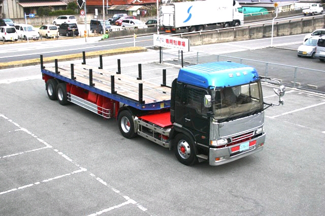 日野细鹰半挂车