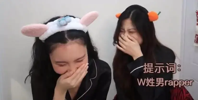 王嘉尔人设崩塌 网曝王私生活混乱 混夜店还邀请多位女生一起玩 哔哩哔哩 王嘉尔人设崩塌 网曝王私生活混乱 混夜店还邀请多位女生一起玩 哔哩哔哩