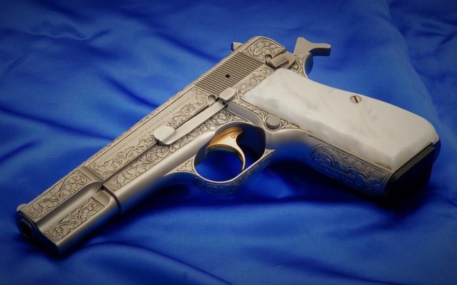 丧尸-溃烂世界_ "死神"的悲惨背景故事.