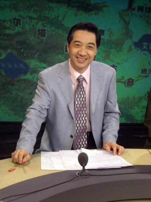 “局座”张召忠：身为海军少将，教育儿子的方式堪称经典！ - 哔哩哔哩