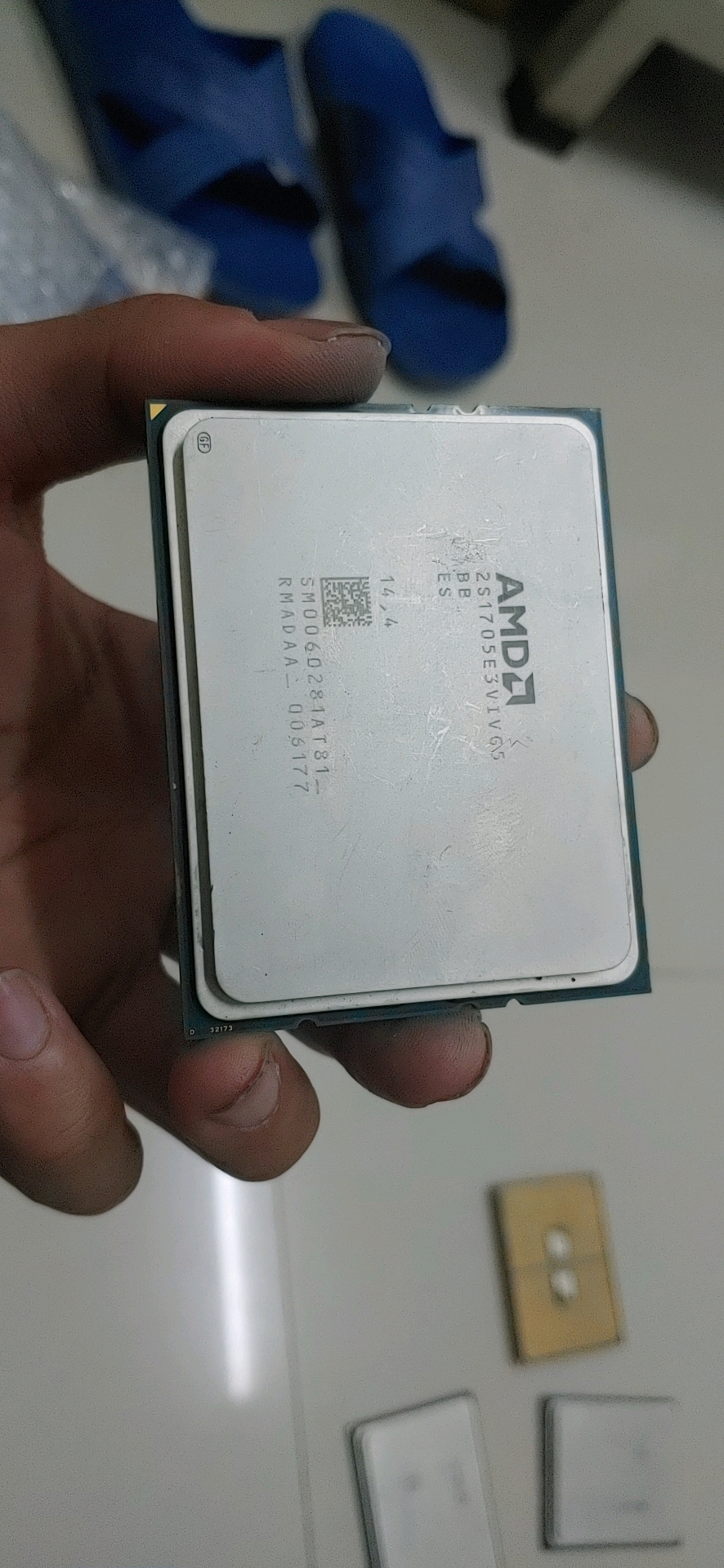 Amd epyc 7502 es 