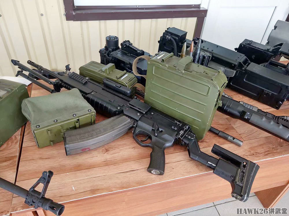 俄罗斯rpl-20班用机枪亮相 彻底放弃枪族化设计 打造俄版米尼米