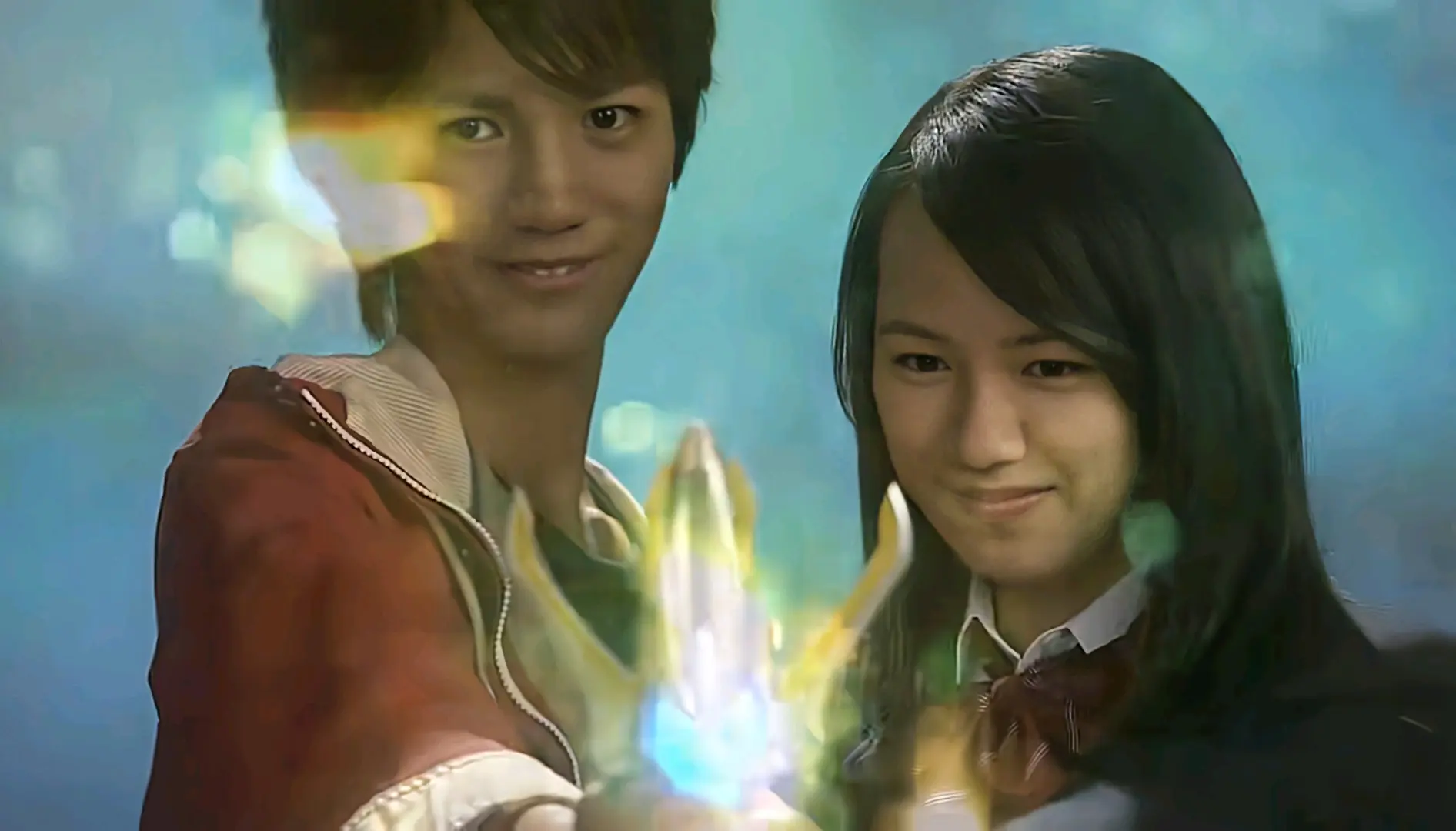 历任奥特曼人间体演员的出生日期