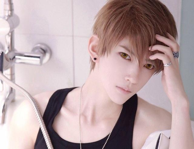 c圈十大男装大佬,这些女人比男人还能撩,第一名让人弯成钢丝球