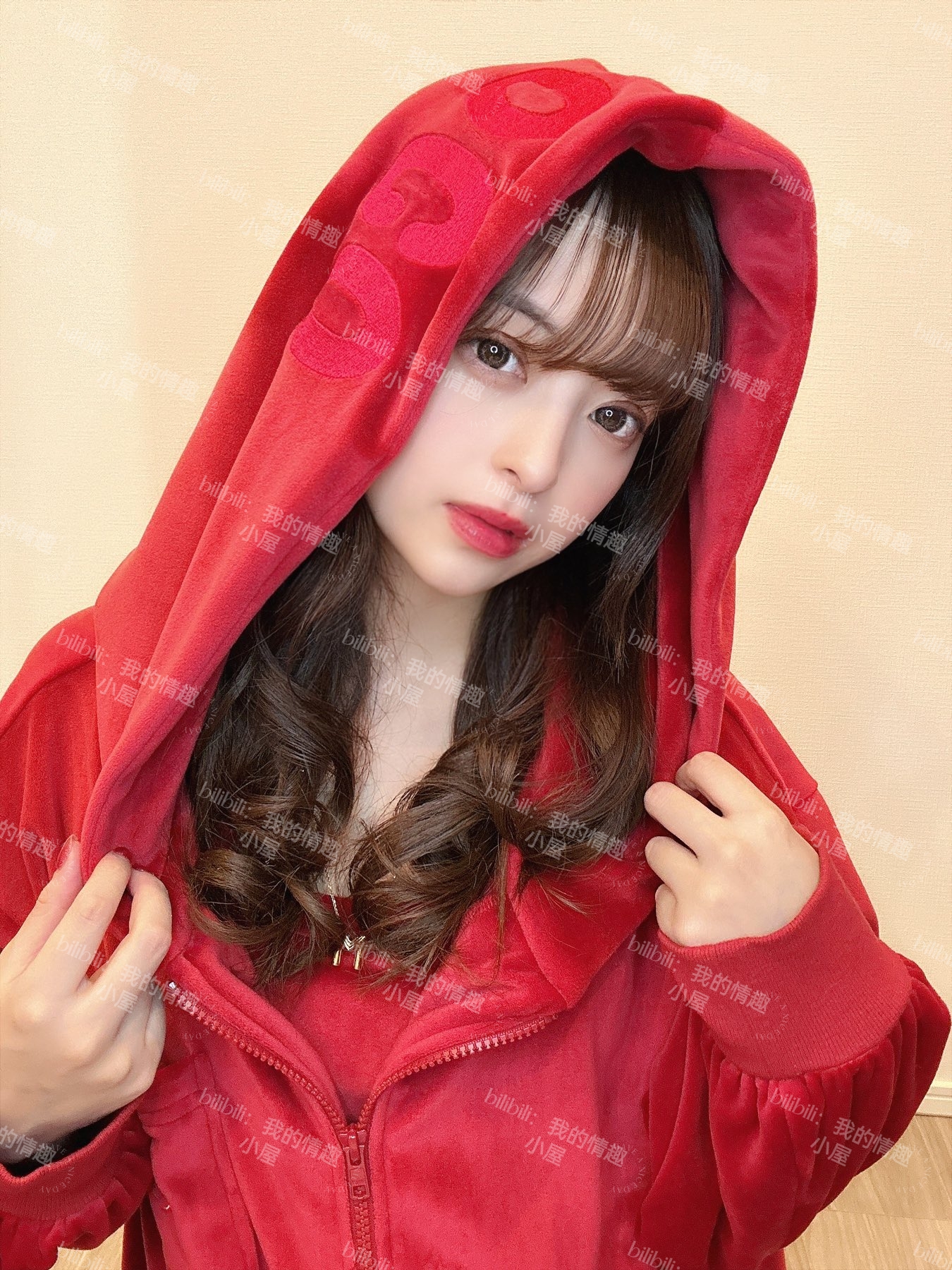 已无悬念!重磅艺能人金松季歩4月锁定最强新人王 哔哩哔哩