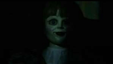 灵异恐怖事件之安娜贝尔。