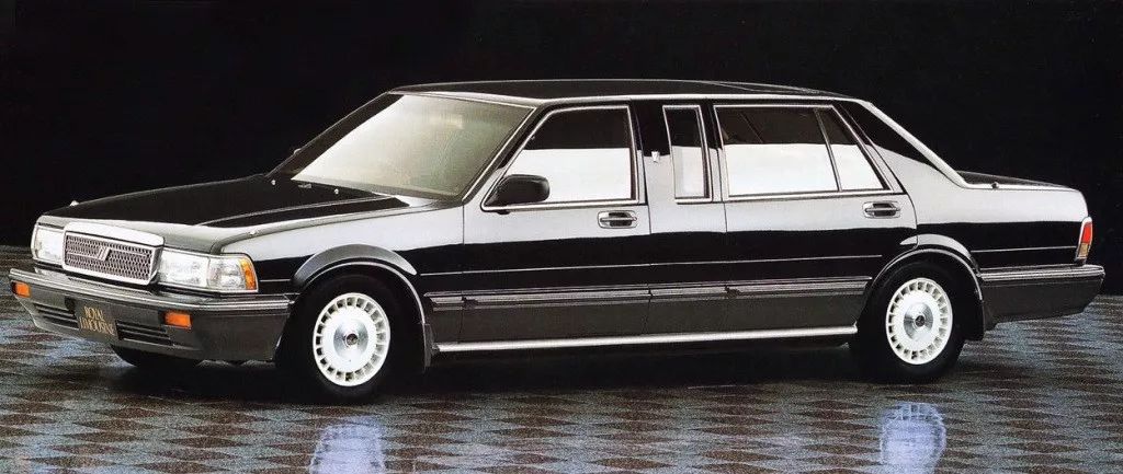 最容易被喊成皇冠的日产不可不说的经典车尼桑公爵