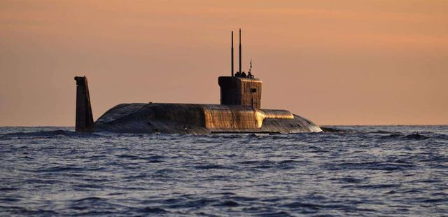 图为北风之神级核潜艇