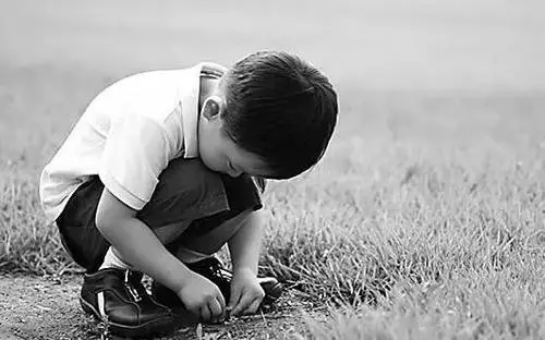 南京天佑儿童医院:孤独症孩子可以正常上学吗?他们将来会怎么样?