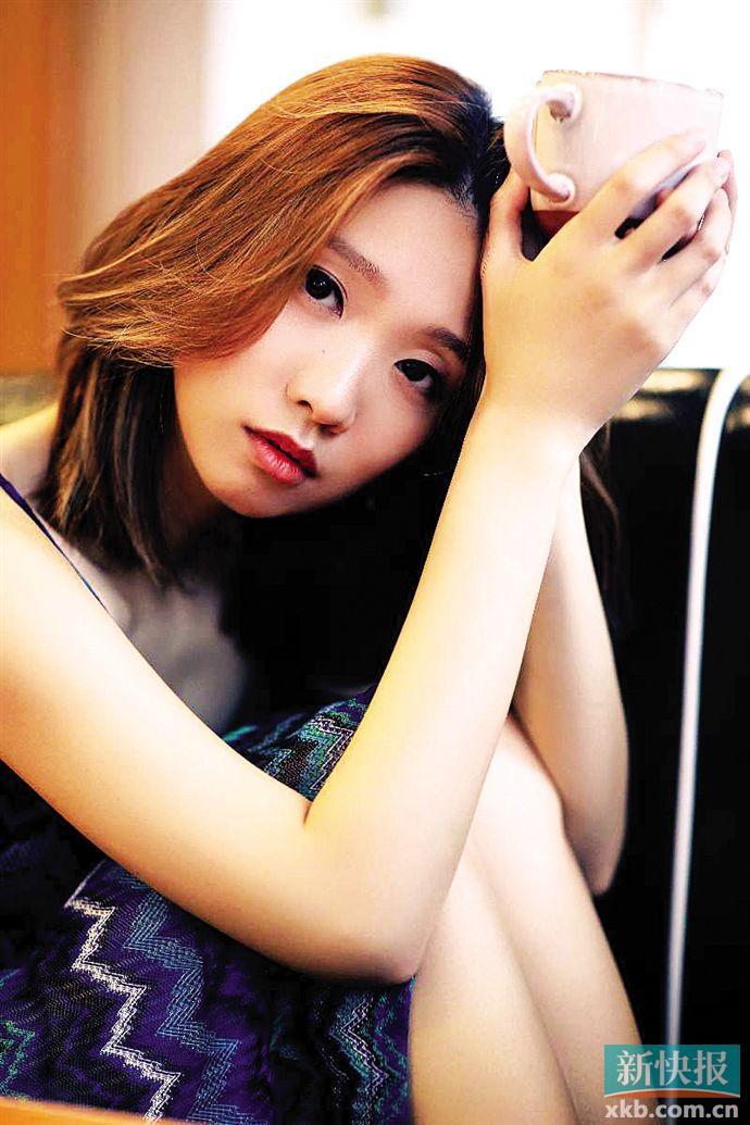 观辰新歌《还有一些默契》唱出爱恨交缠