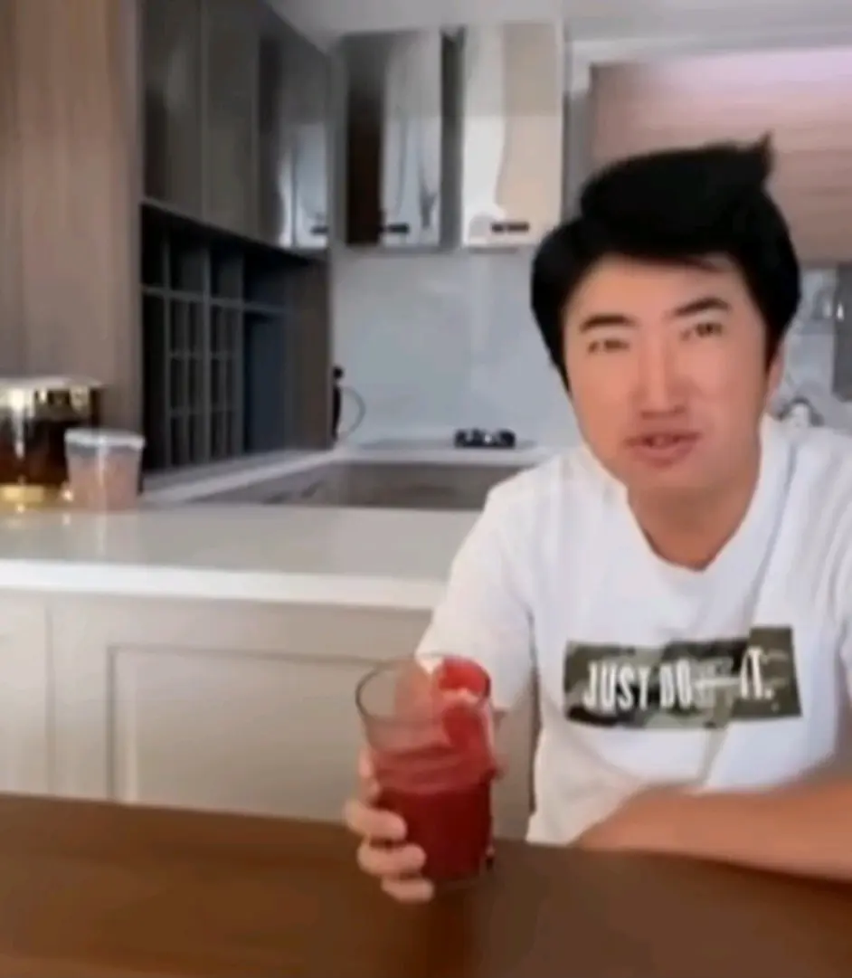韩网热议 张东民 结婚结对了 被小6岁妻子做的果汁弄懵了 哔哩哔哩