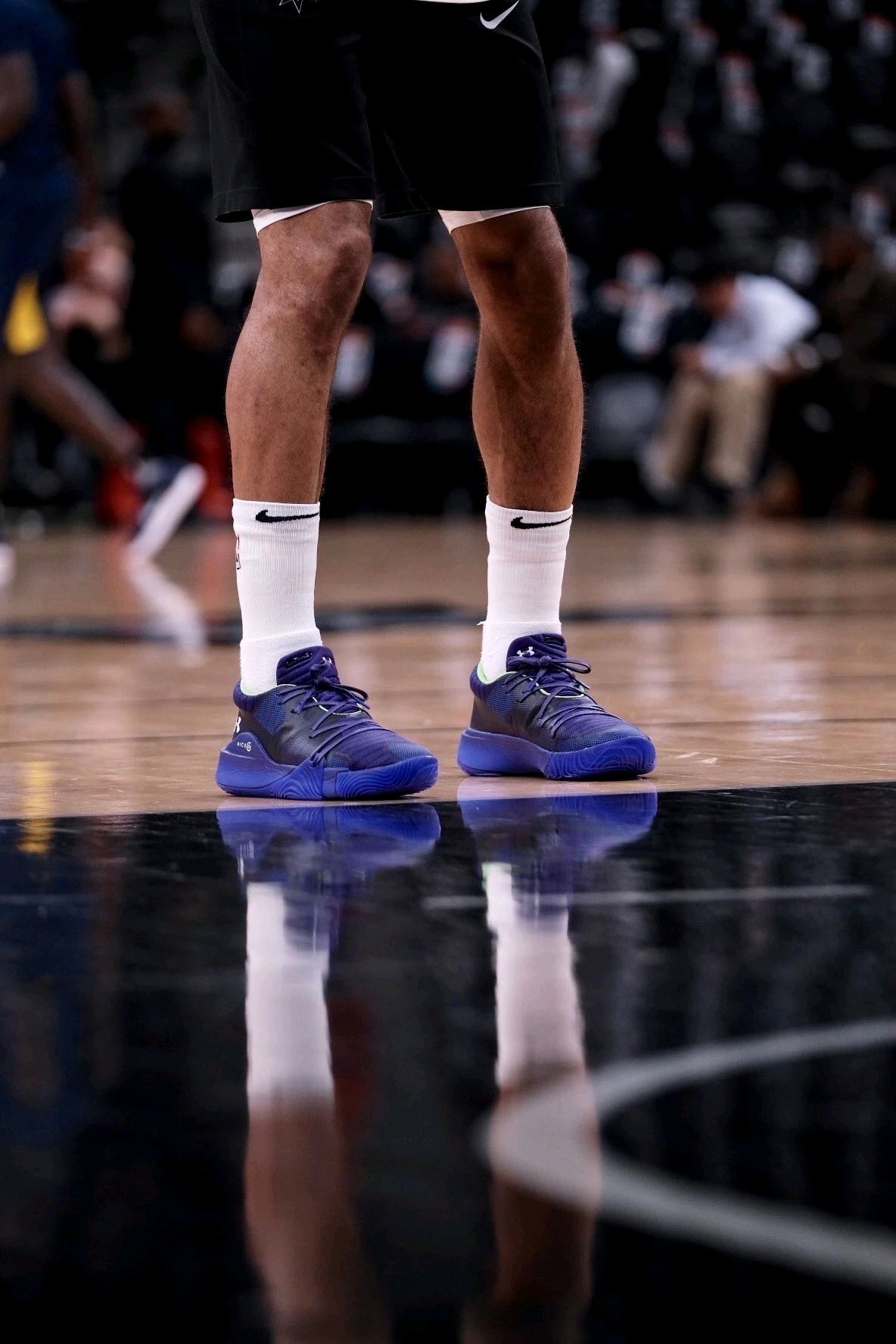 今日上脚:匡威签约阿不都,AJ6又出新联名