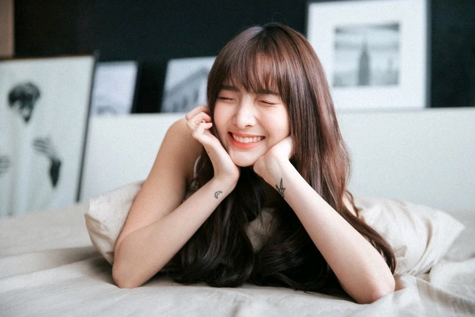 干净的嗓音 甜美的长相,实在太撩人了