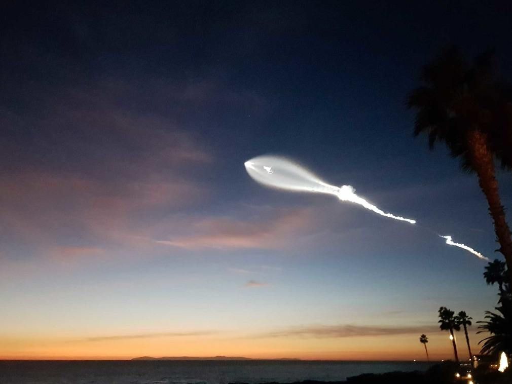 中国古籍中有大量不明飞行物,7000年前的岩画出现"外星人"