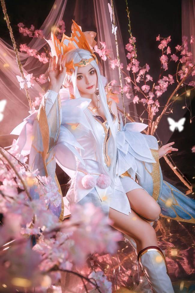 cosplay王者荣耀貂蝉时间带不走美妙的青春