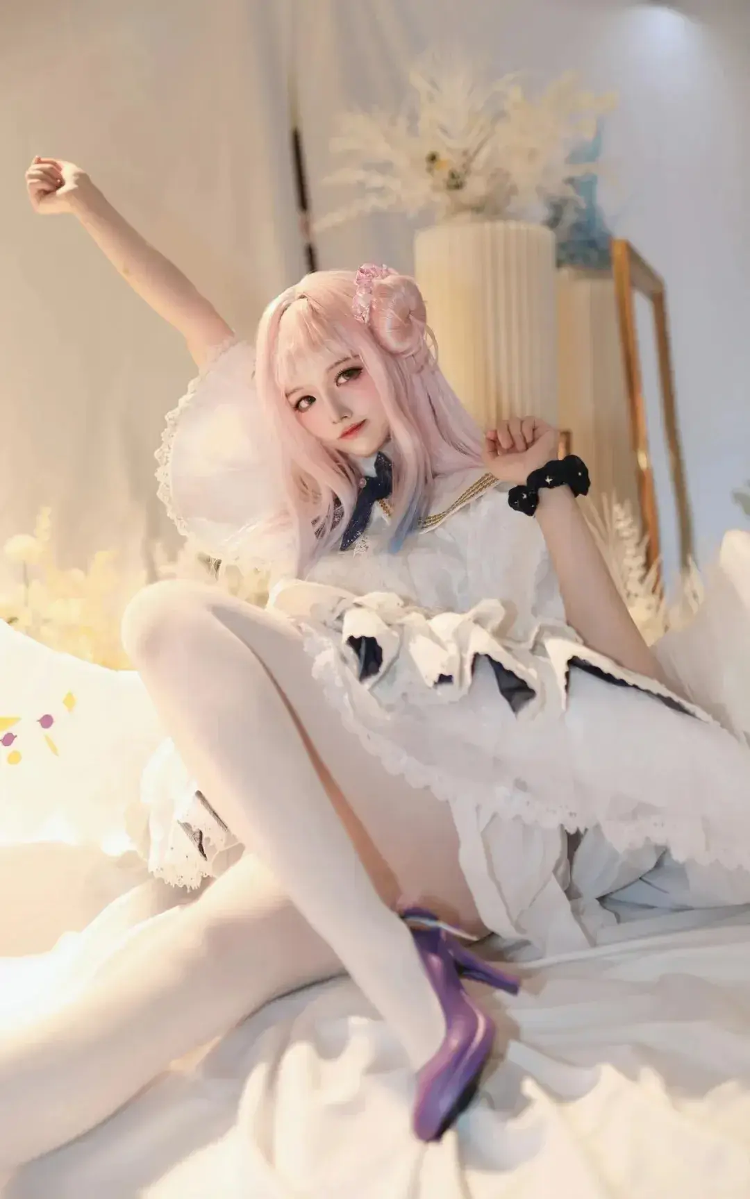 突破次元壁啦,这样的圣园未花喜欢吗白丝腿玩年