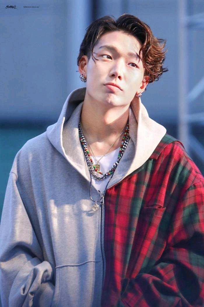 yg艺人合约中的六大禁止事项,是修行啊!