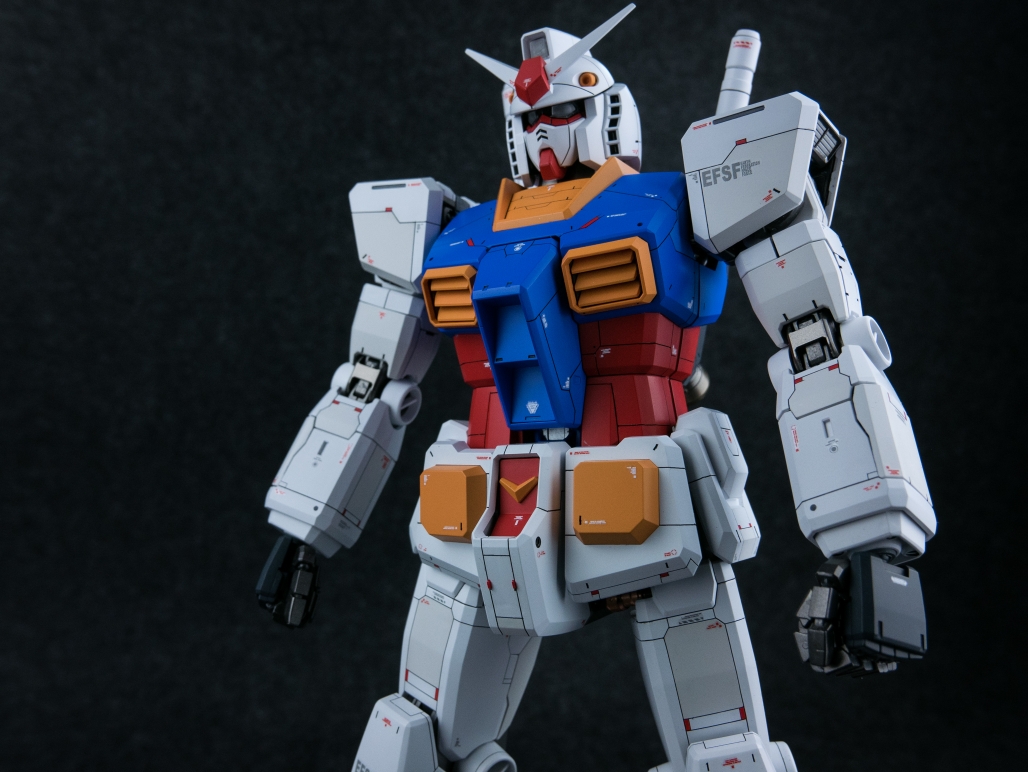 万代pg rx-78-2 高达 模型喷涂制作图例
