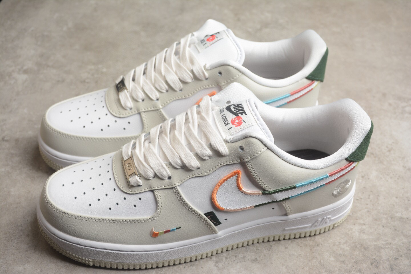 耐克刺绣花卉 Nike Air Force 1 Low All Petals United 空军一号运动鞋 - 哔哩哔哩