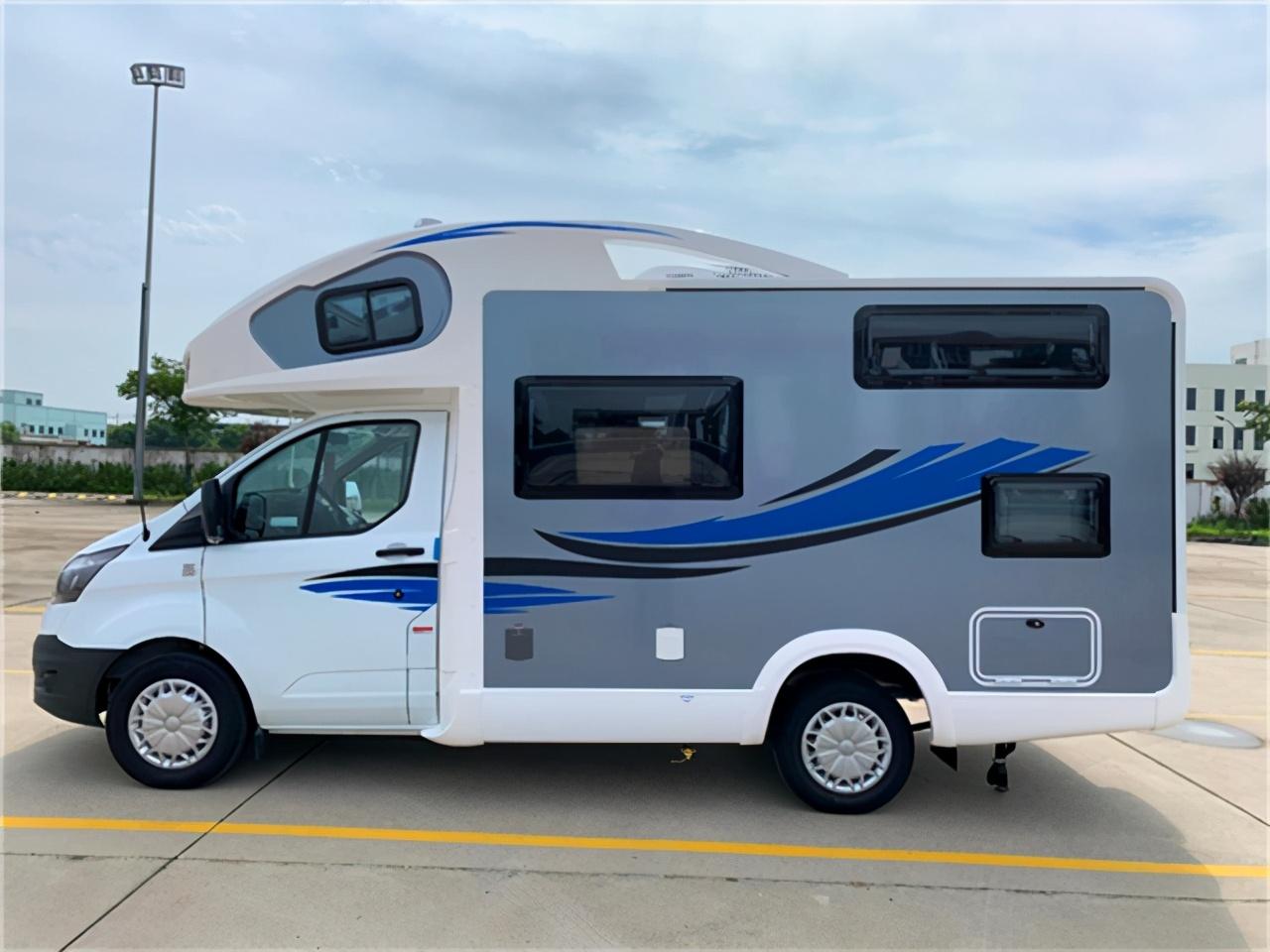 2020款福特新全顺v362小额头房车 旌航梦想v362房车
