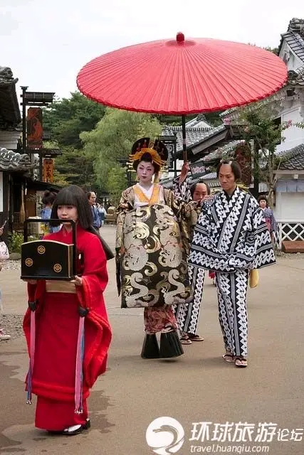 日本花魁是什么 我们在审美他国文化的时候是否要有自己独立的思想 哔哩哔哩