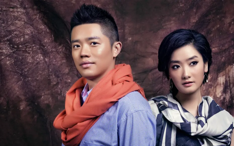 歌声嘹亮 凤凰传奇 曾毅爸问两人何时结婚 玲花说600万彩礼 哔哩哔哩