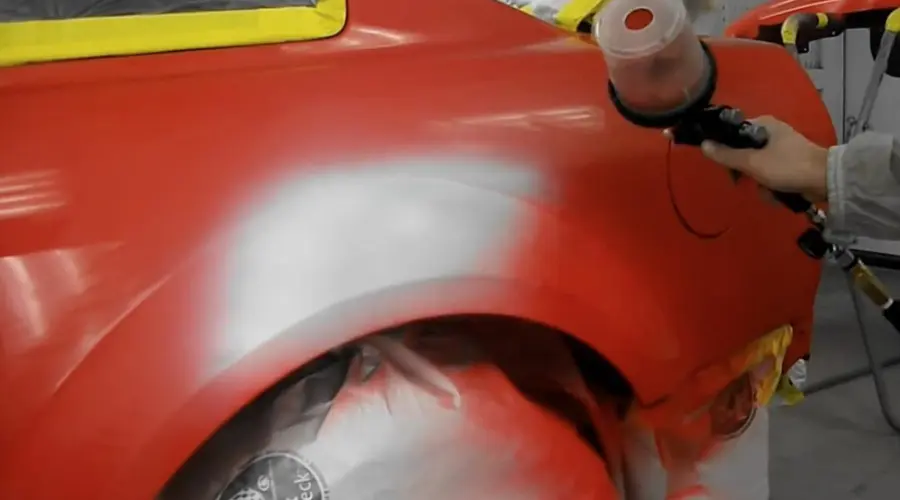 为什么你的车重新喷漆后就不值钱了 原厂漆究竟好在哪儿 哔哩哔哩