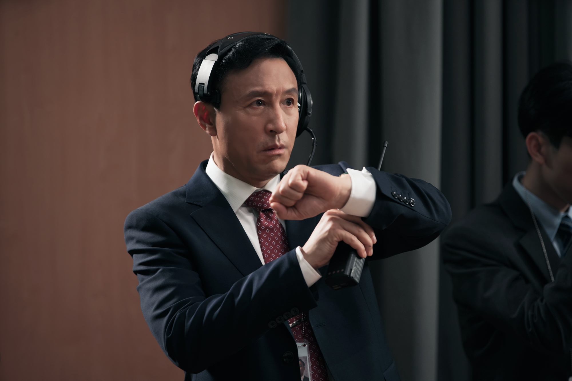 有31亿电影票房男明星 王洛勇 最低调的实力咖