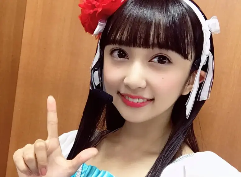 其力量,打败一个又一个的奥特曼战士,她就是亚蕾娜,镜子之国的公主