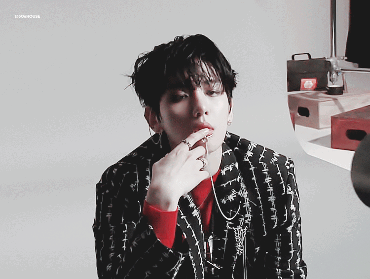 [边伯贤]啵光粼粼(17)