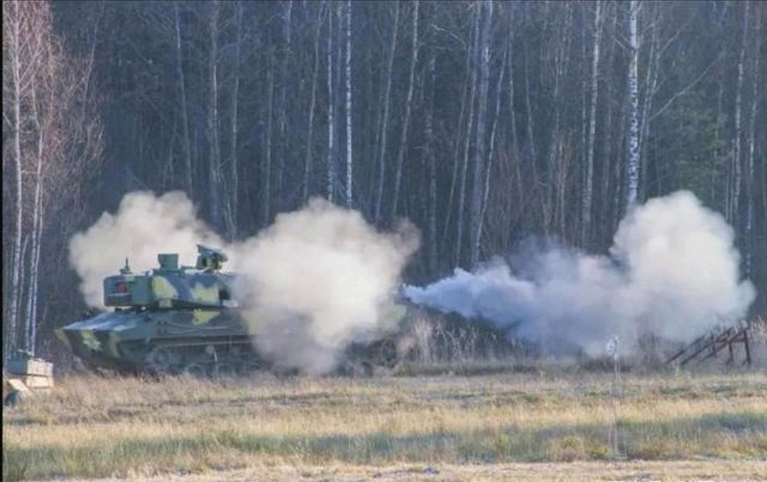 三天之内炸了你——俄罗斯2S42空降自行迫榴炮 哔哩哔哩